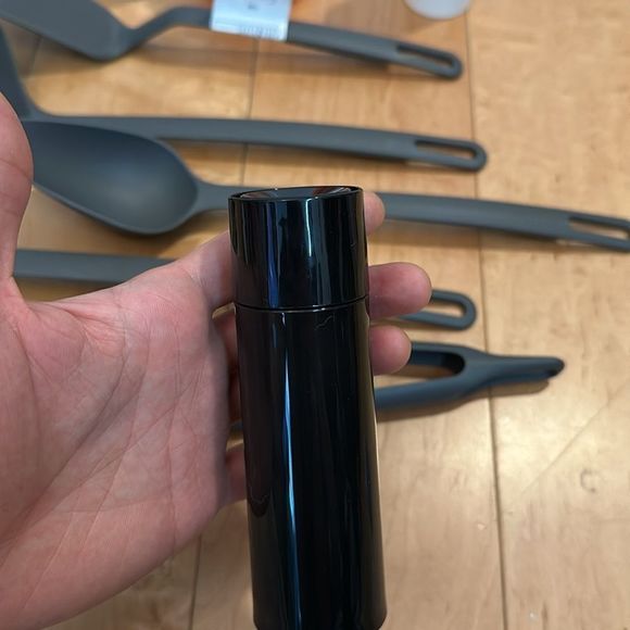 IKEA - Kitchen Bundle: Spice Mill, Soap Brush, Sugar Dispenser, 5x Tools - Picture 8 of 10